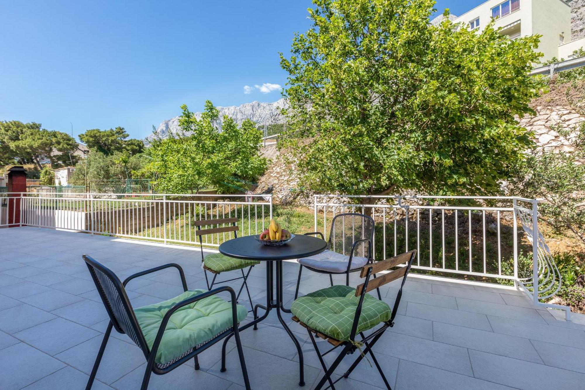 Miandmi Apartments Makarska Exterior foto