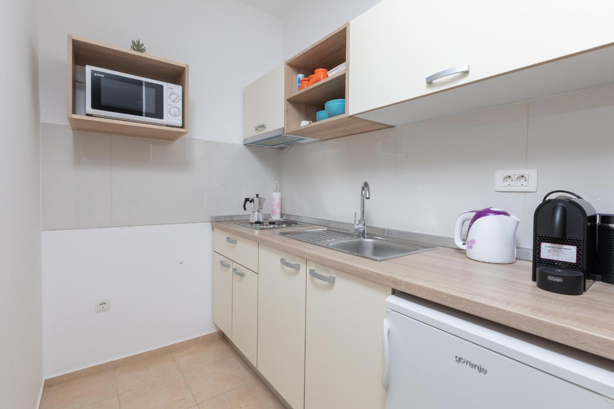 Miandmi Apartments Makarska Exterior foto