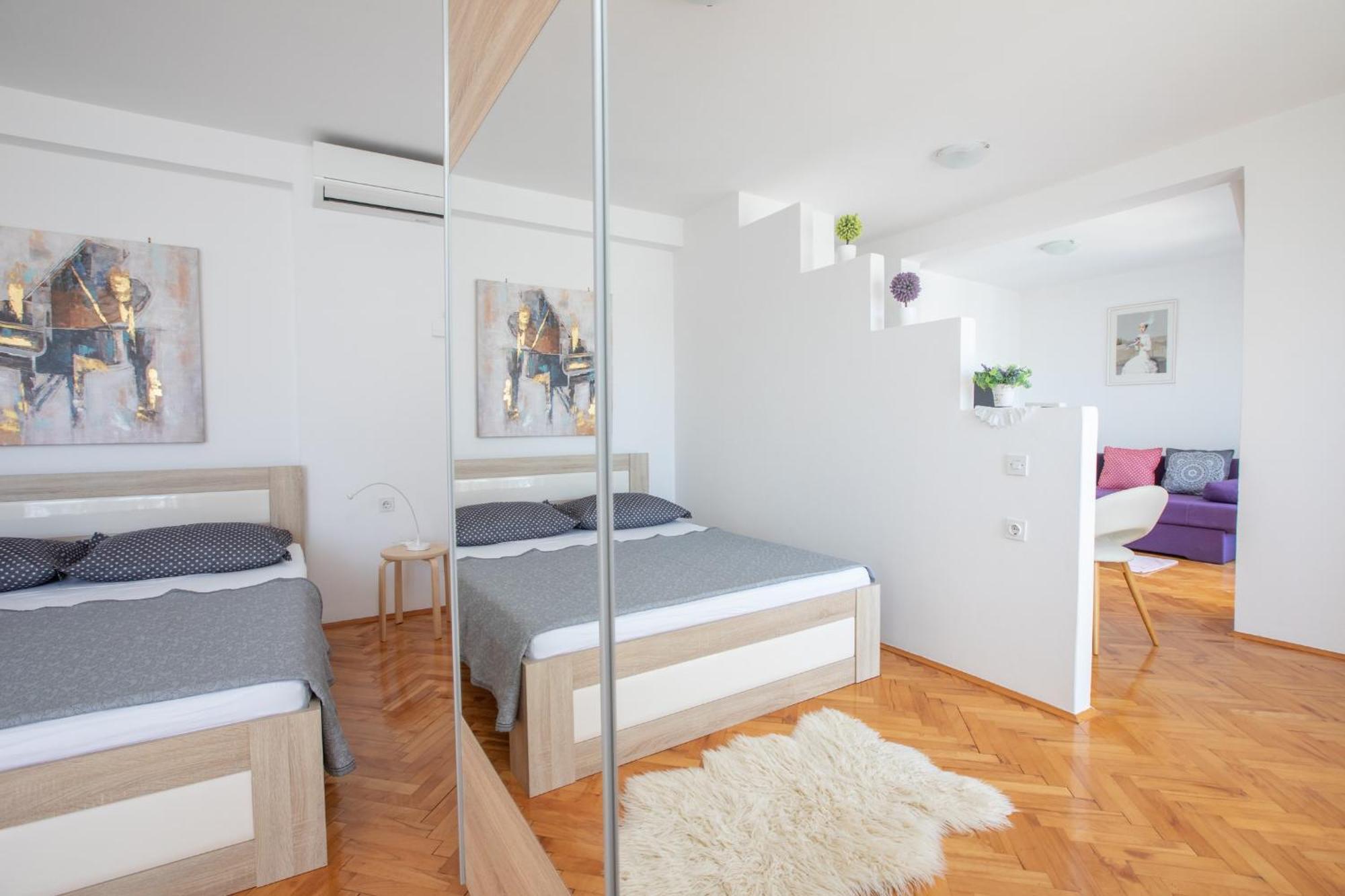 Miandmi Apartments Makarska Exterior foto